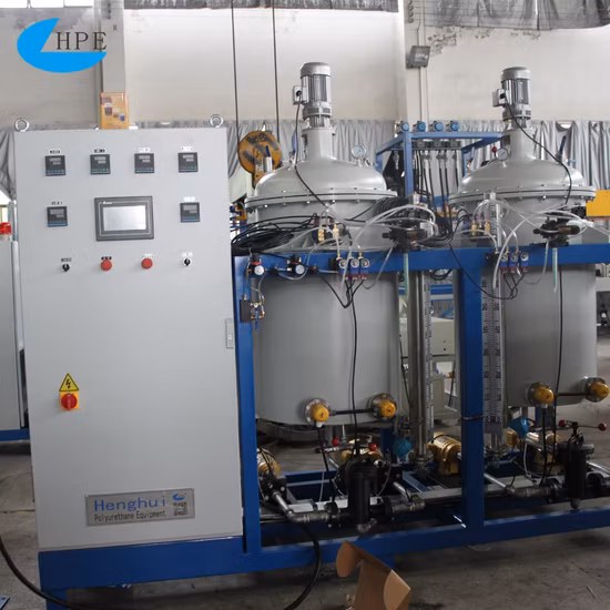 Машина для производства полиуретановой пены с двумя смесительными головками и непрерывным распылением клея для кромок