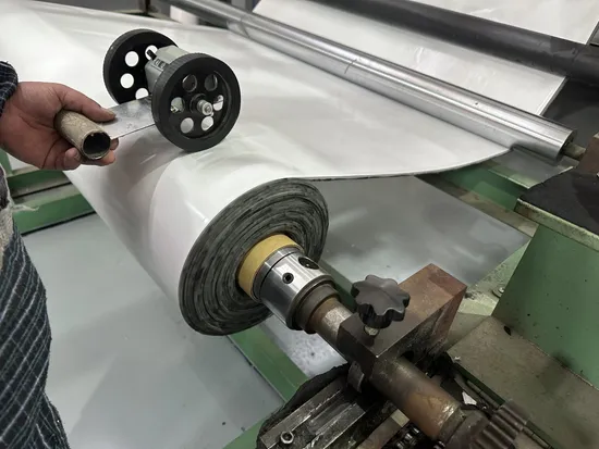 Новое полностью автоматическое горизонтальное лезвие для резки различных форм пенопласта с помощью проволочного ножа и роторной машины от CE\SGS